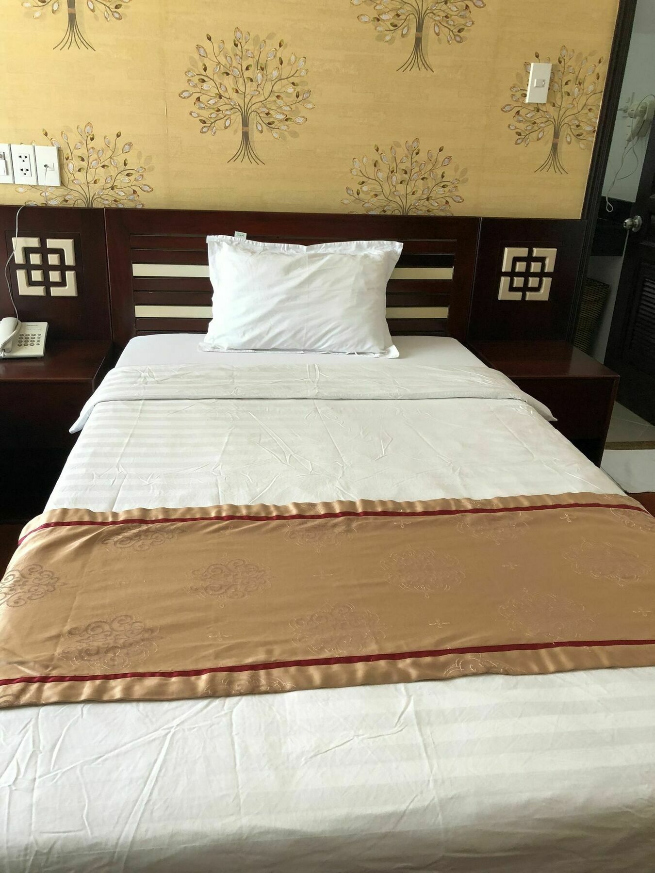 Linh Phuong 2 Hotel Cần Thơ Extérieur photo