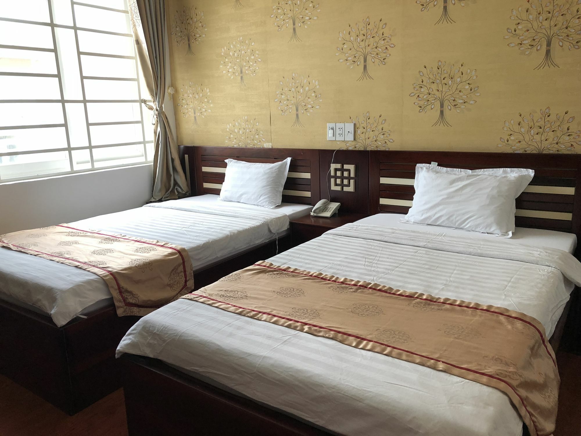 Linh Phuong 2 Hotel Cần Thơ Extérieur photo
